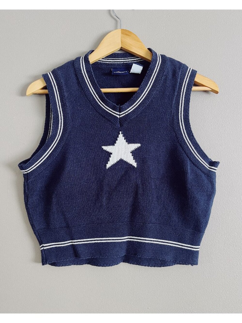 VTG Lizsport Sz S Navy and White Nautical Star Cotton Knit Cropped Vest